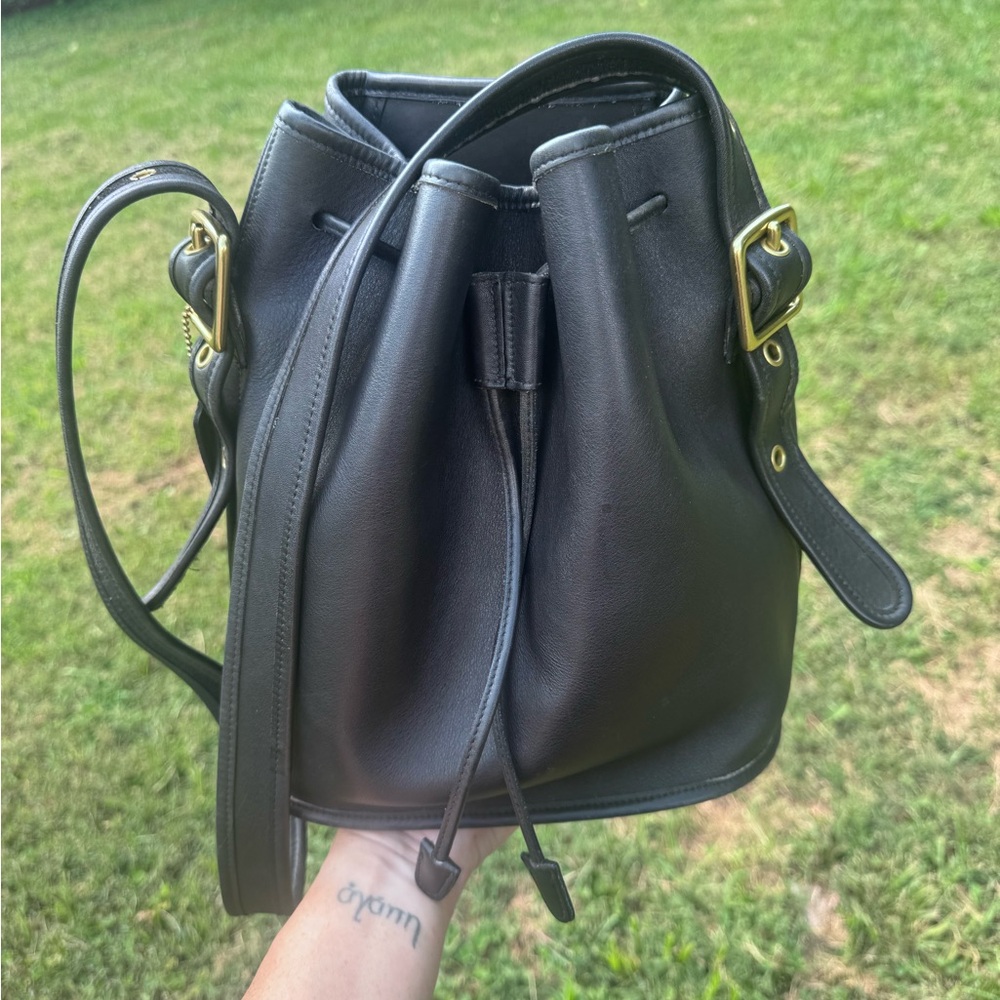 Vintage Coach Lula’s Legacy Bucket Drawstring Leather Bag